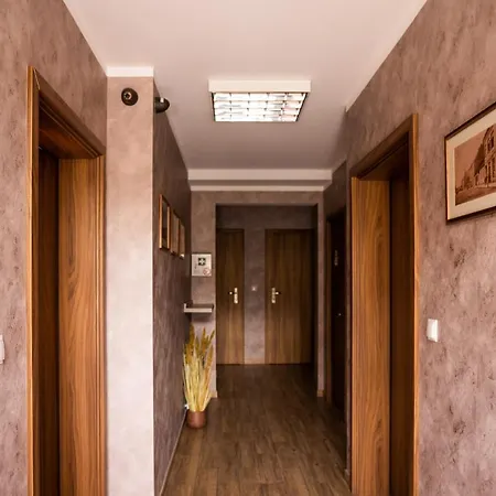 Na Rozanej - 2 Km Od Energylandii Ubytování v soukromí Zator